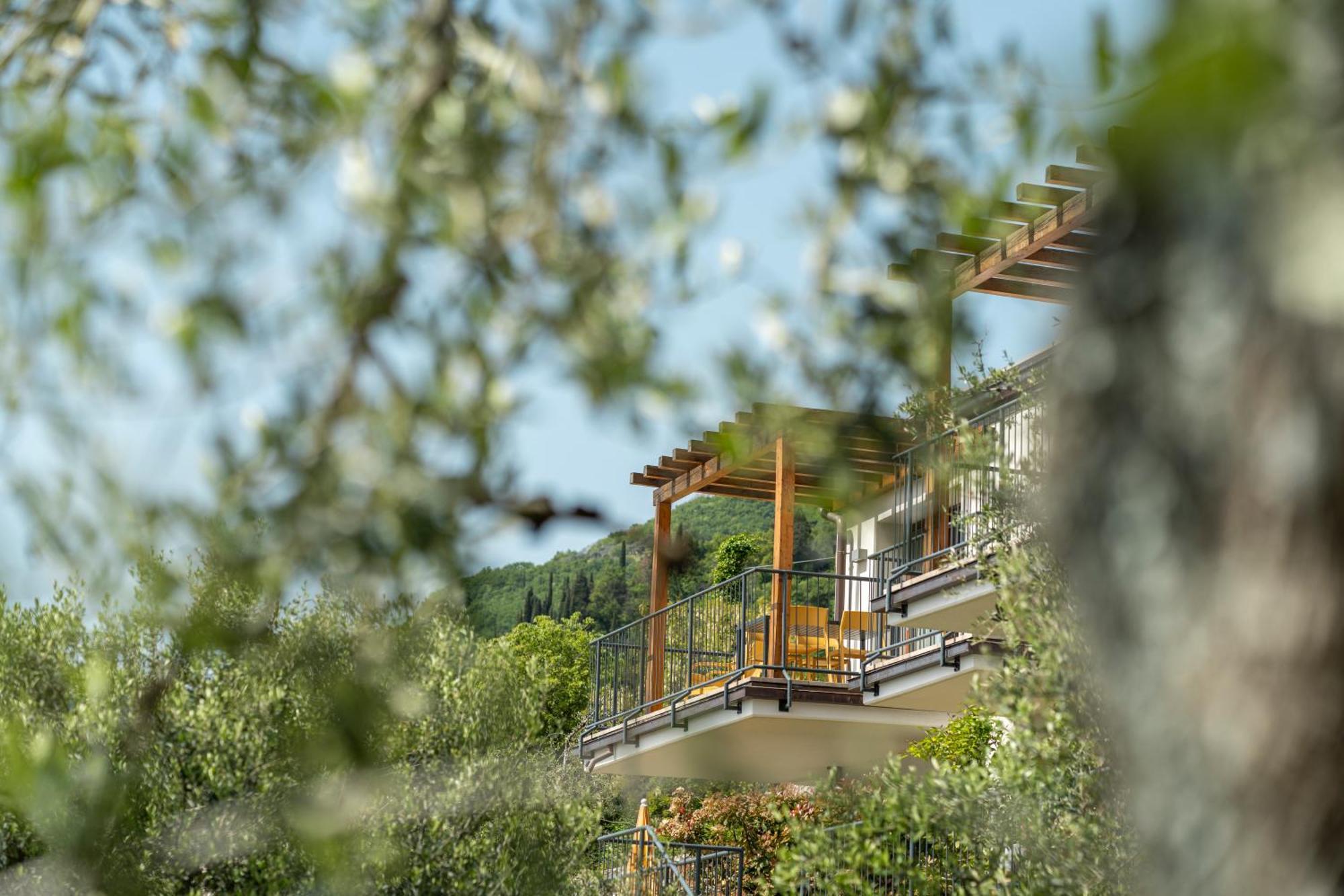 Residence Dany Appartamenti Con Cucina Vista Lago Piscina E Parcheggio Gargnano Eksteriør bilde