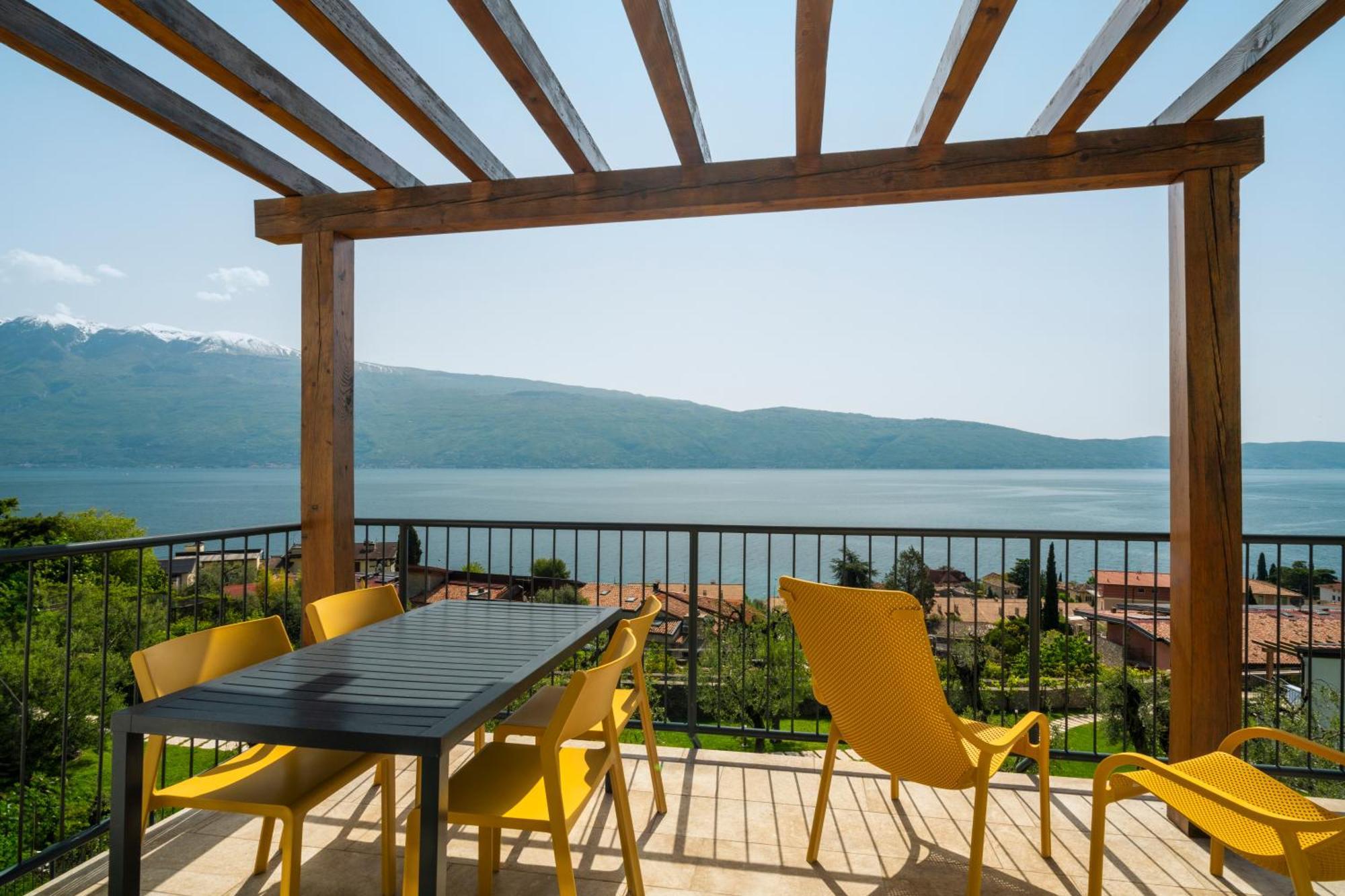 Residence Dany Appartamenti Con Cucina Vista Lago Piscina E Parcheggio Gargnano Eksteriør bilde