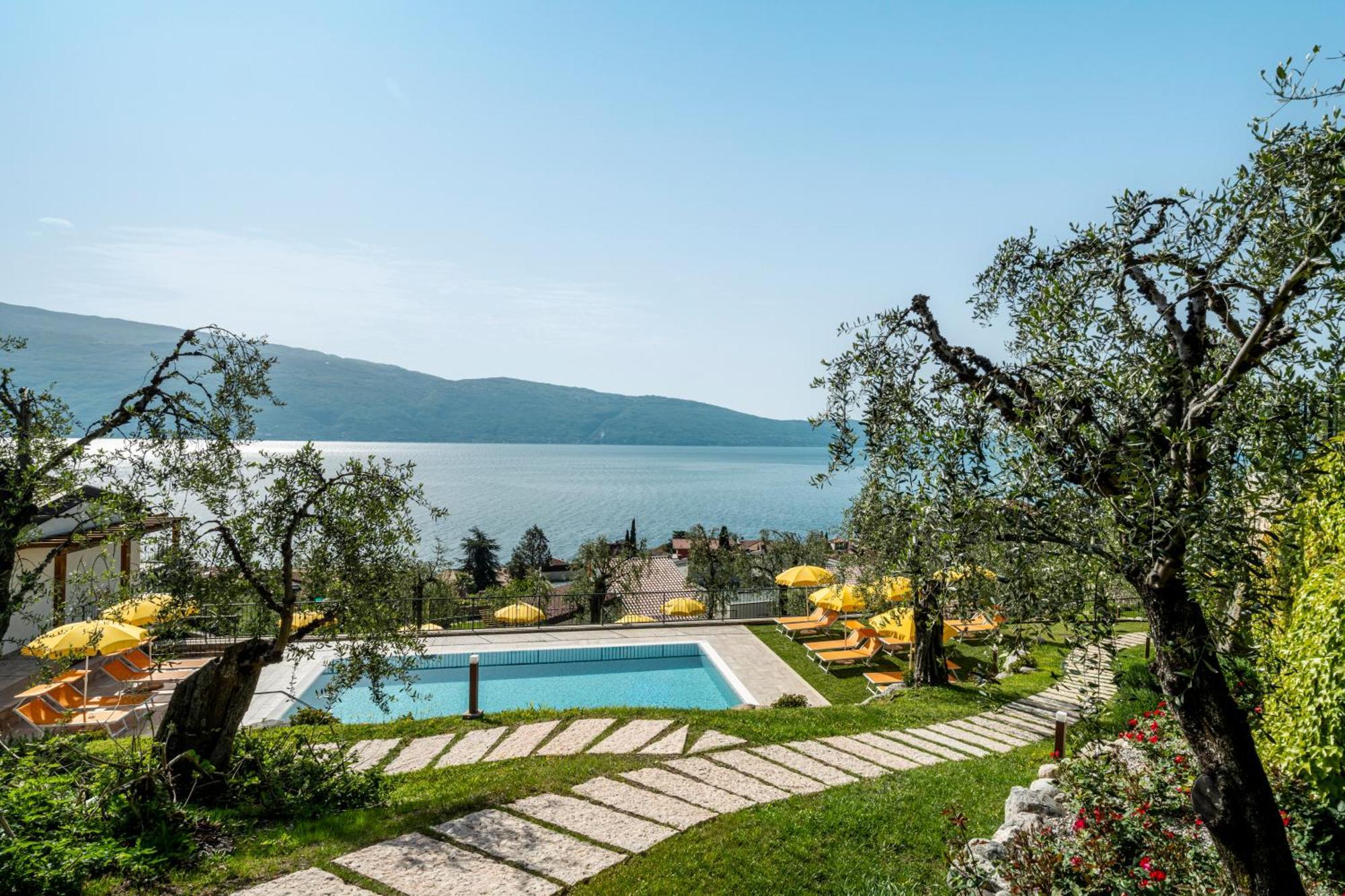 Residence Dany Appartamenti Con Cucina Vista Lago Piscina E Parcheggio Gargnano Eksteriør bilde